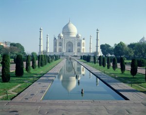 1647年に建てられたタージマハル 作： Ustad Ahmad Lahori